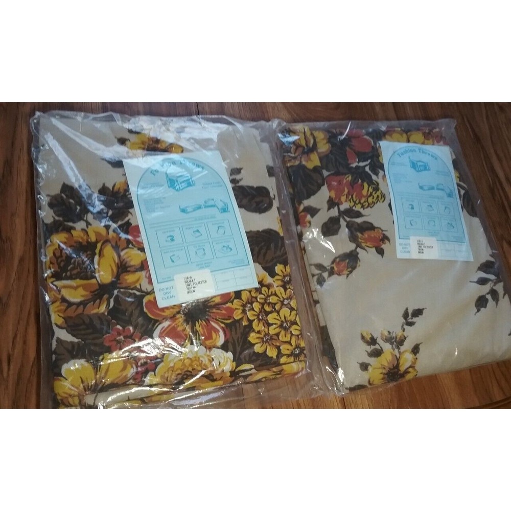 Vintage Dolly Madison 1970 Style Fashion Throws set of 2 Rustic Floral USA NIP